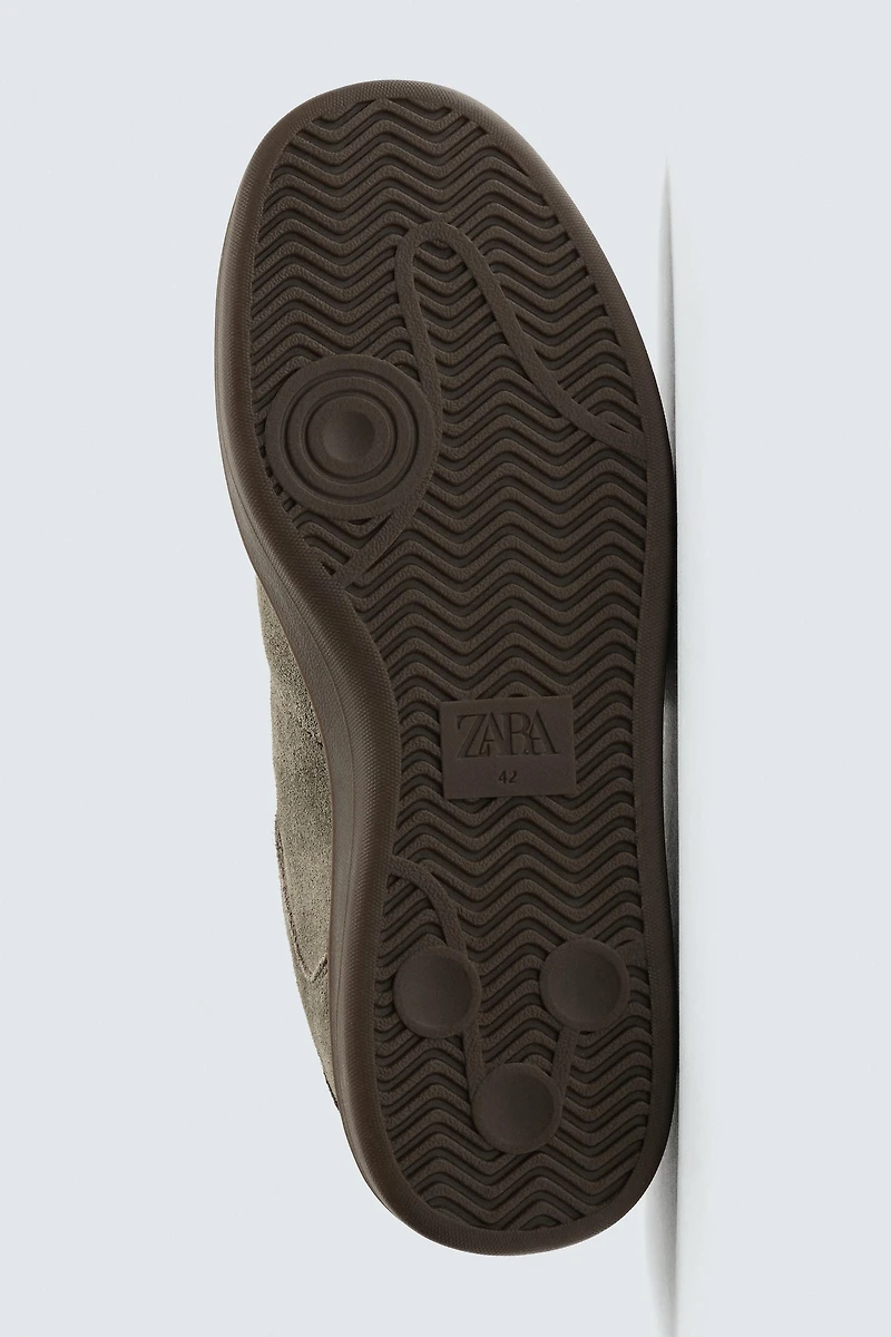 LEATHER SNEAKERS