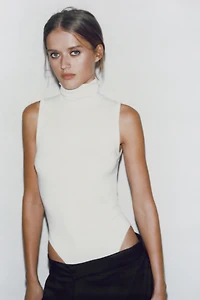 BODY BASIQUE COL MONTANT