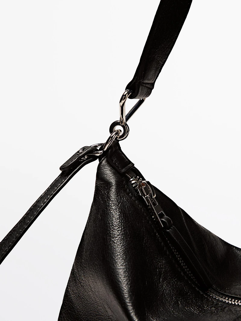 Small nappa leather bag with compartments