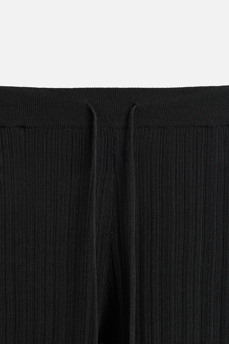 PANTALON EN MAILLE STRUCTURÉE