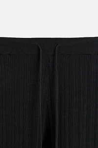 PANTALON EN MAILLE STRUCTURÉE