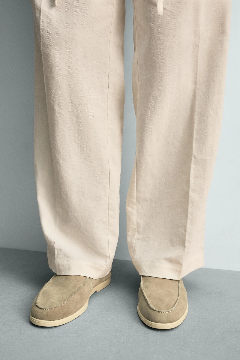 LEATHER OPEN-BACK LOAFERS