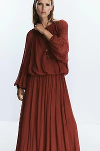 BELTED PLEATED MIDI SKIRT