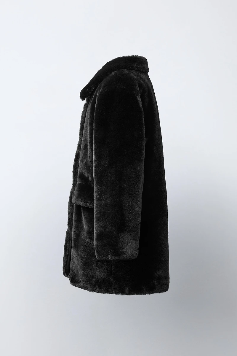 LONG FAUX FUR COAT