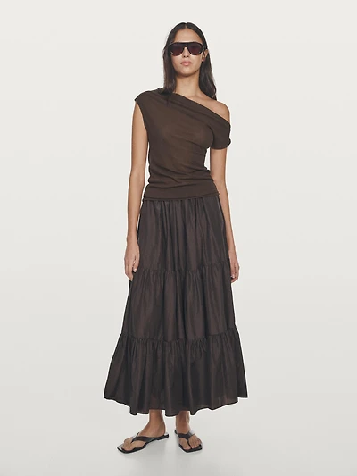 Long skirt with gathered detail