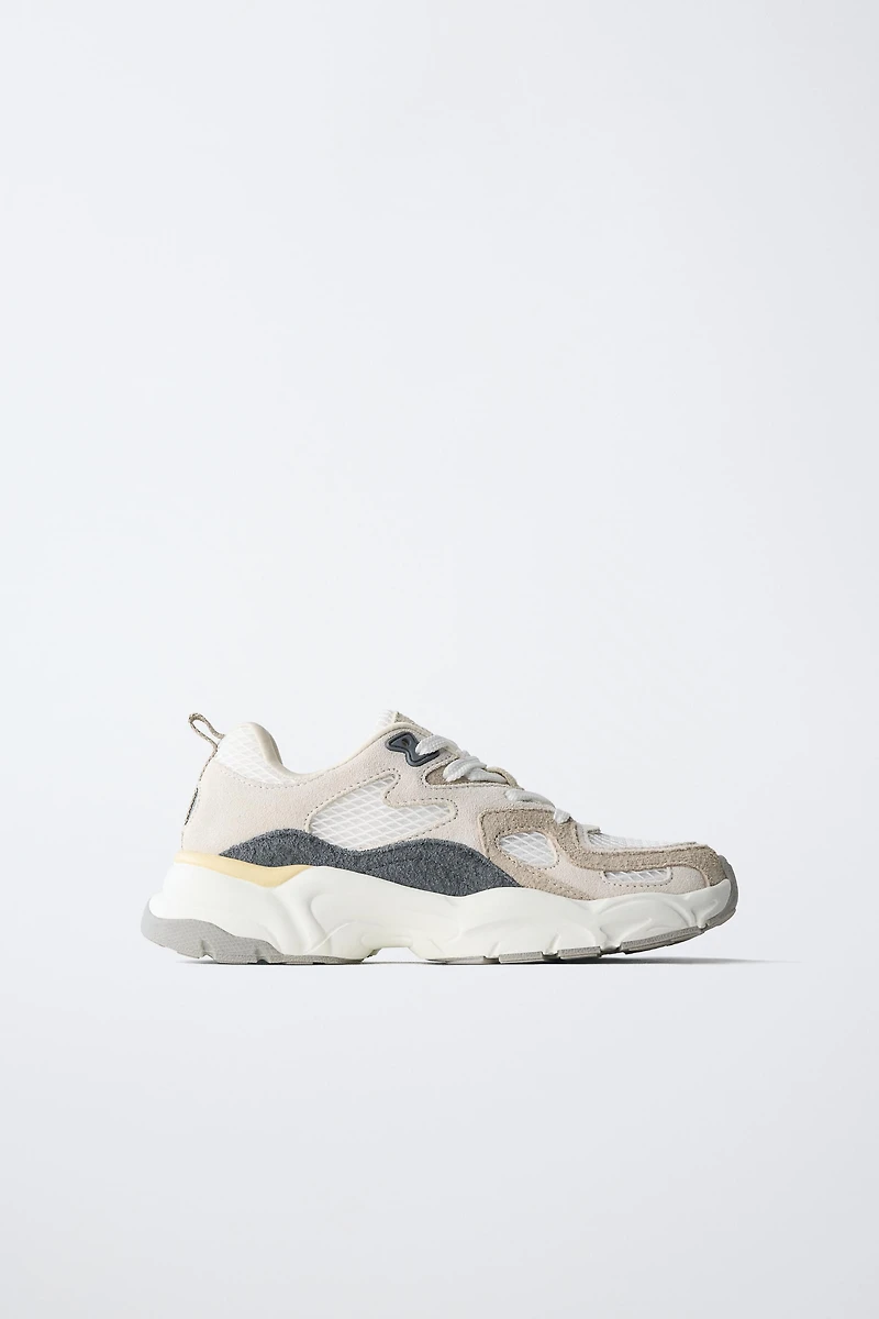 MESH SNEAKERS