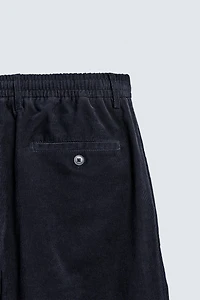 REGULAR FIT LIGHTWEIGHT CORDUROY PANTS