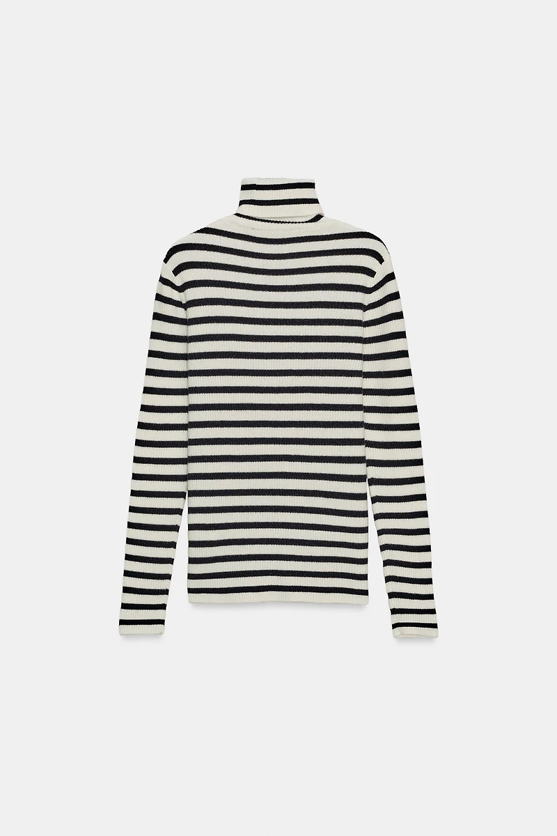 EXTRA SOFT STRIPED KNIT SWEATER
