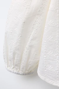 EMBROIDERED BLOUSE