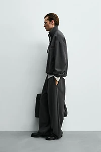 PRINTED SHIELD SWEATSHIRT