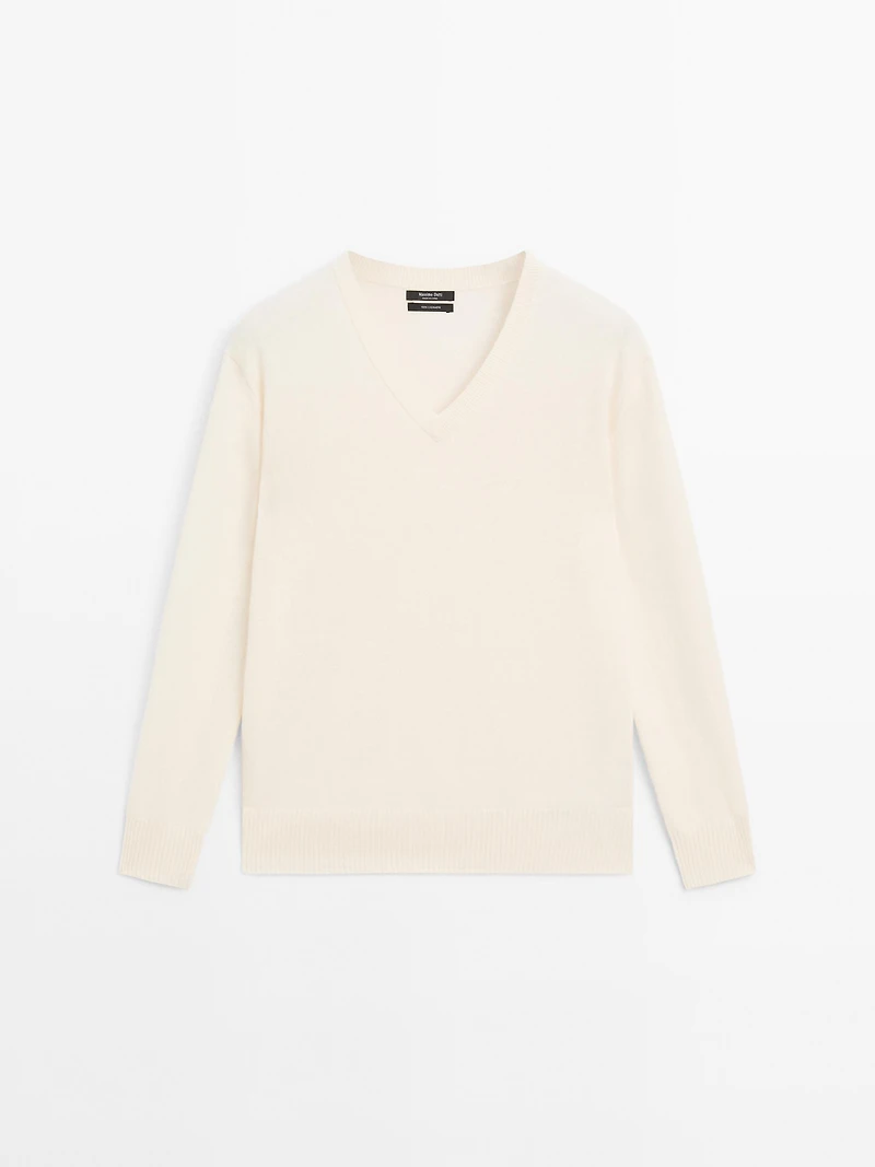 Knit 100% cashmere V-neck sweater