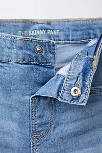 BASIC SKINNY JEANS