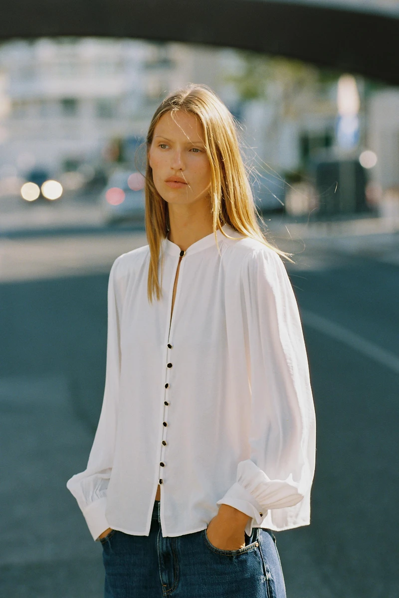 SHOULDER PAD SHIRT