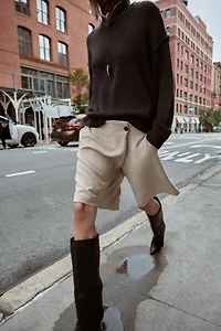 CROSSOVER SHORTS