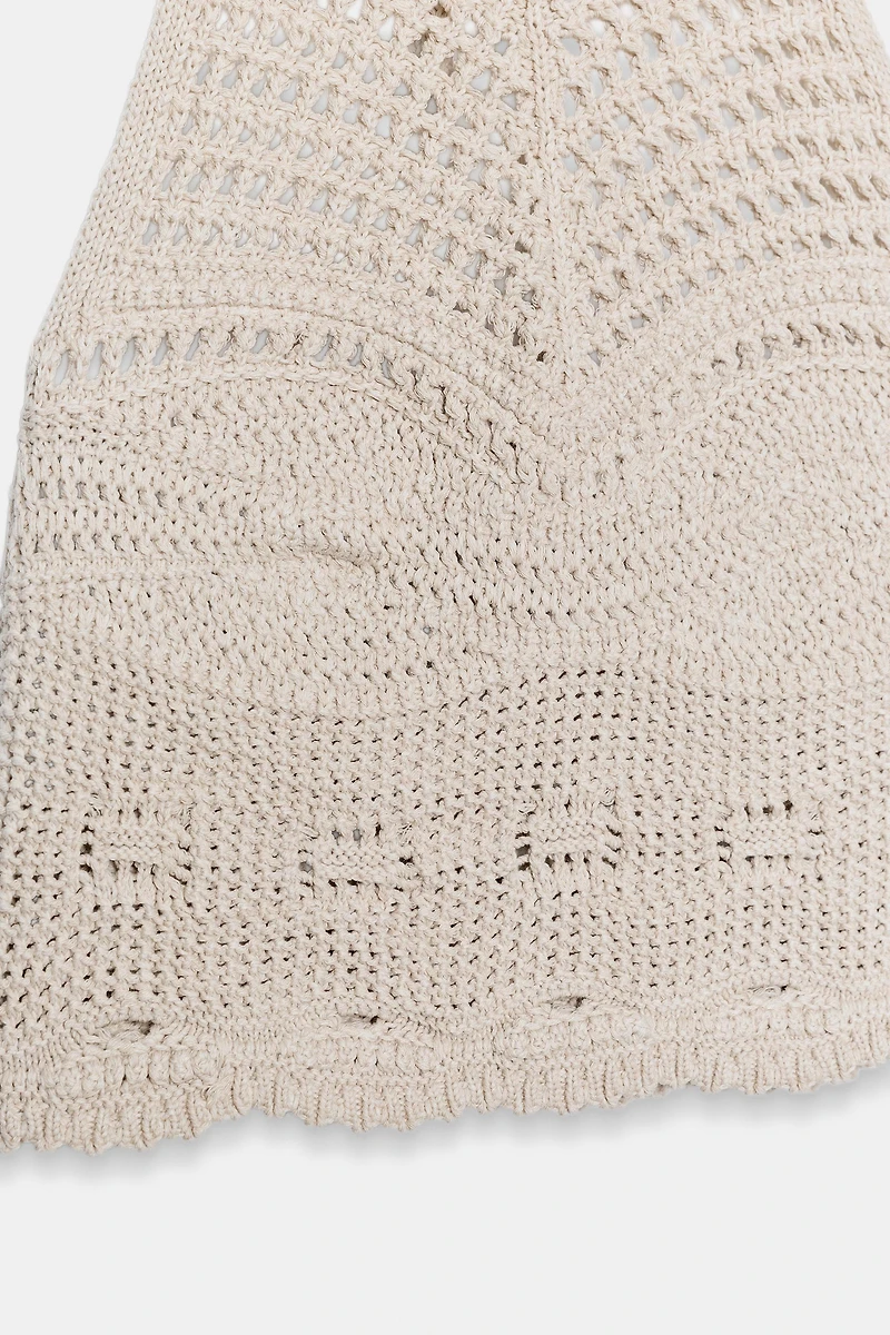 KNIT HALTER TOP