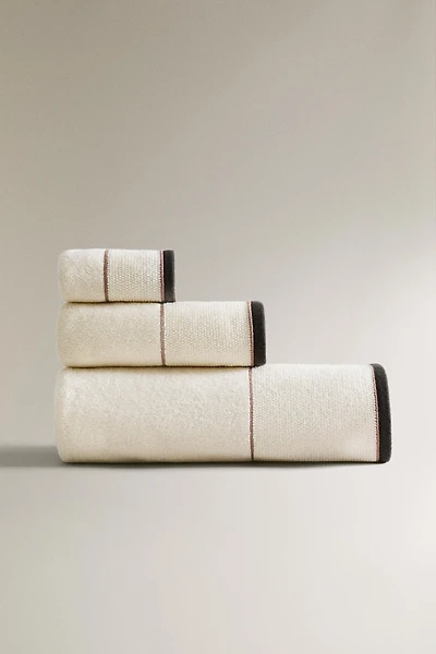 SERVIETTE DE BAIN FRISE POINT RIZ
