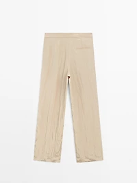 Pantalon satiné texturé