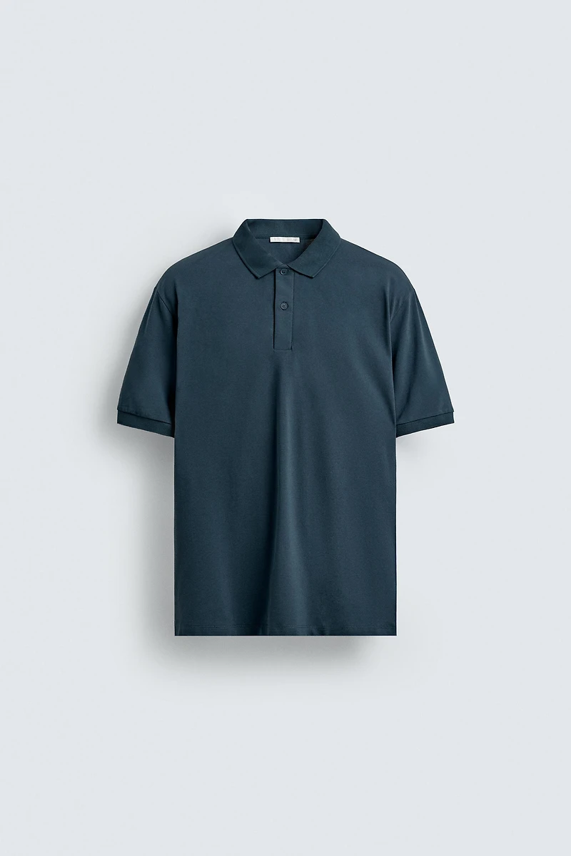 POLO STRUCTURÉ EN PIQUÉ