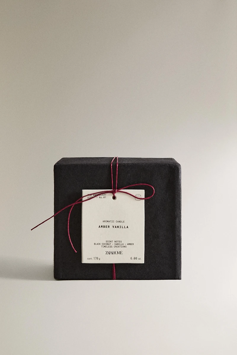 G) AMBER VANILLA SCENTED CANDLE