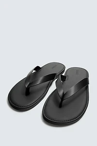SANDALES À BRIDES