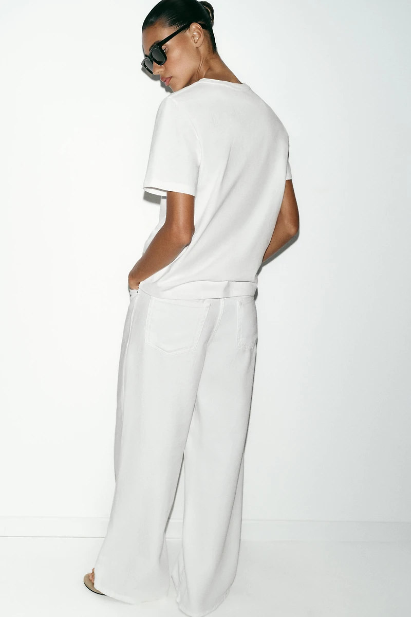 EMBROIDERED TEXT T-SHIRT