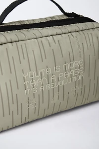 EXPLORER TOILETRY BAG