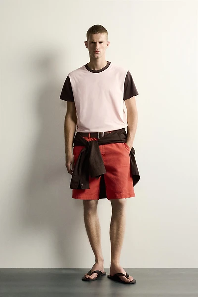 REGULAR FIT COLORBLOCK T-SHIRT