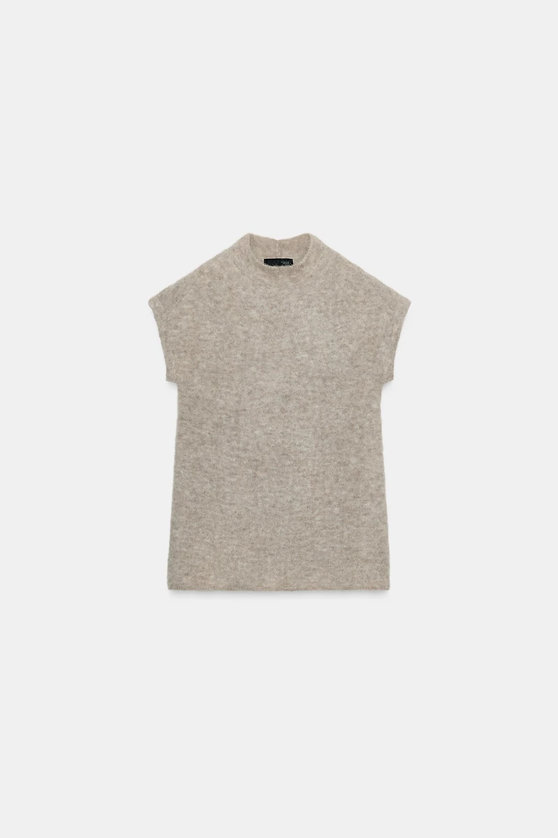 BRUSHED EFFECT ALPACA TOP