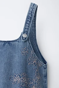 ROBE EN DENIM À FLEURS BRODÉES