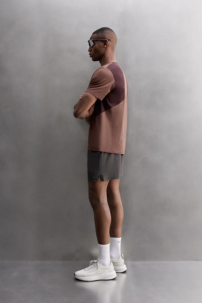 COLOR BLOCK TRAINING T-SHIRT