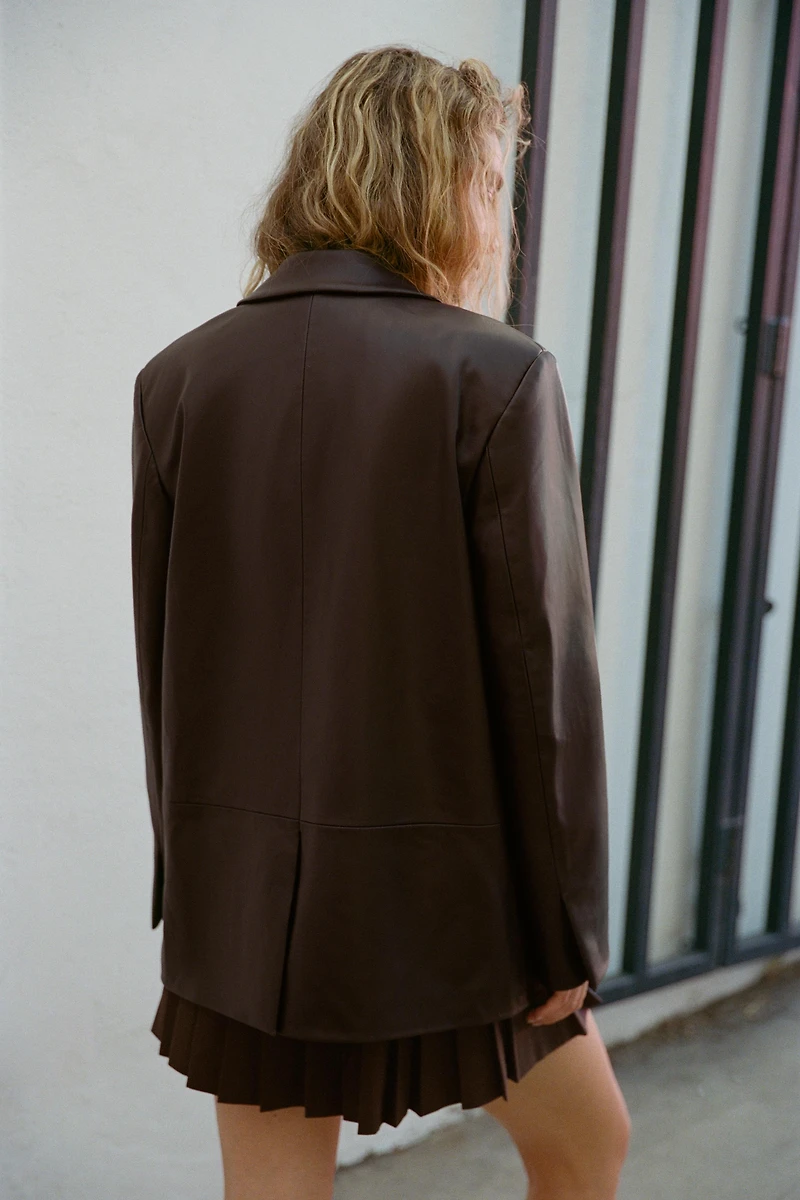FAUX LEATHER STRAIGHT FIT BLAZER