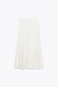 SOFT-TOUCH LACE SKIRT