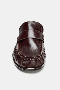 LEATHER MULE LOAFERS
