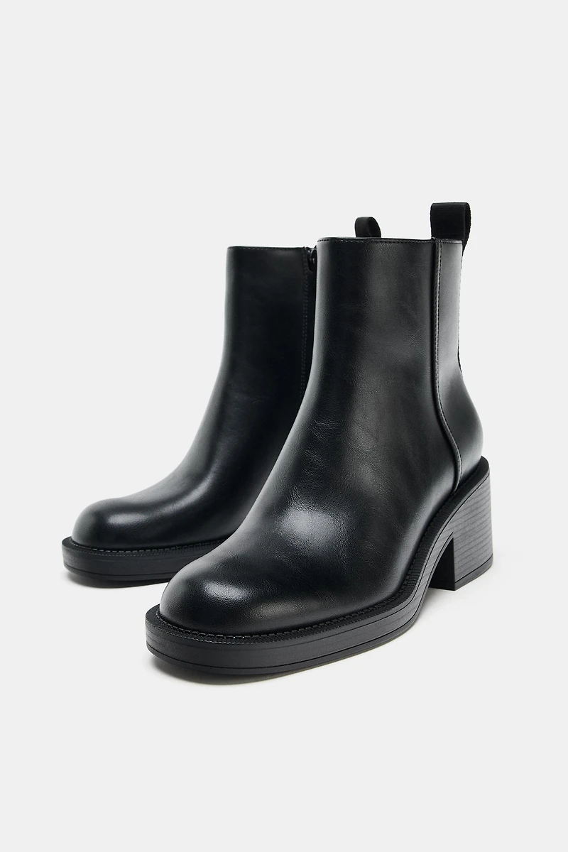 BLOCK HEEL ANKLE BOOTS