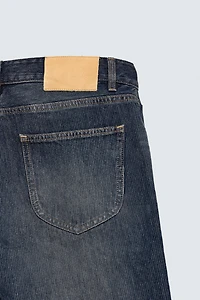STRUCTURED FLARE FIT JEANS