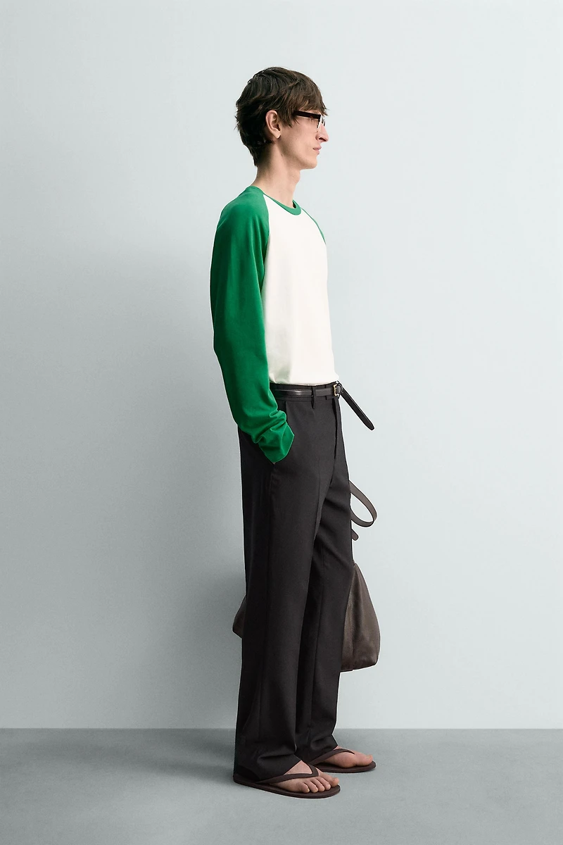 REGULAR FIT COLOR BLOCK T-SHIRT