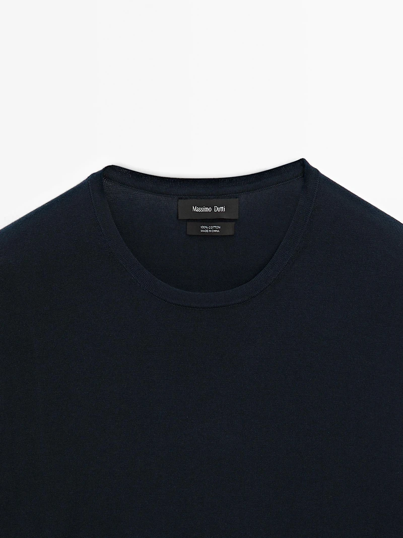 Short sleeve knit T-shirt with colour detail