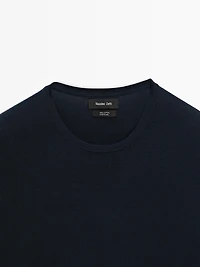 Short sleeve knit T-shirt with colour detail