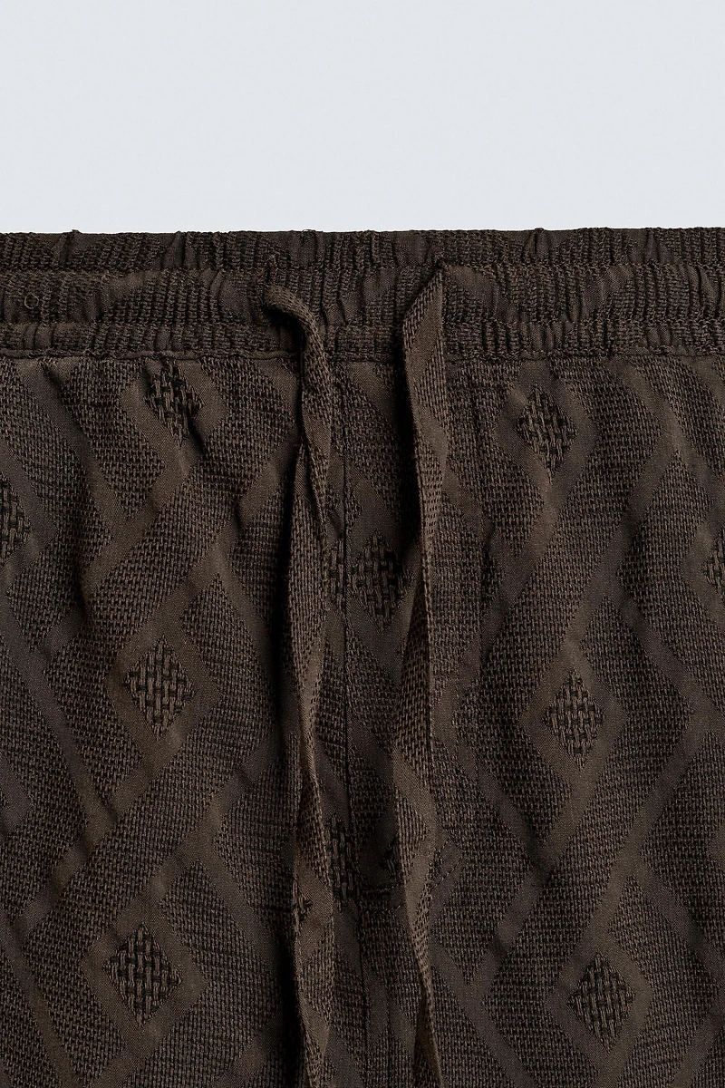 SHORT JACQUARD GÉOMÉTRIQUE
