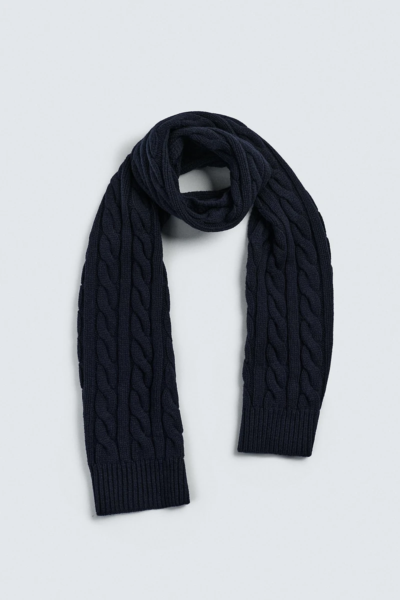 100% WOOL BRAIDED SCARF