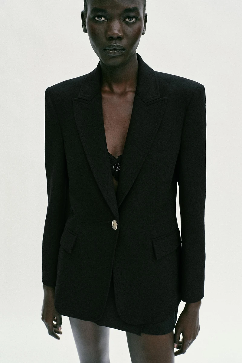 TAILORED BLAZER WITH SHOULDER PADS