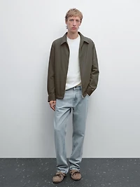 Lightweight water-repellent jacket