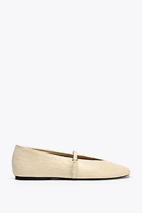 BALLERINES EN CUIR