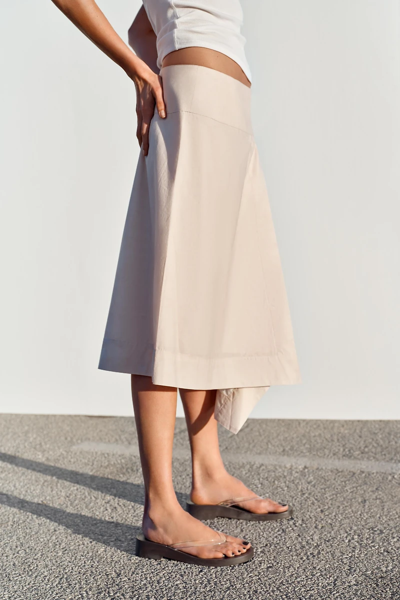 WRAP MIDI SKIRT