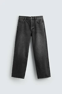 STRAIGHT FIT JEANS
