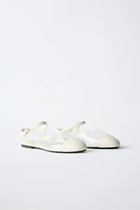 CHAUSSURES À BRIDES ARRIÈRE EN VINYLE