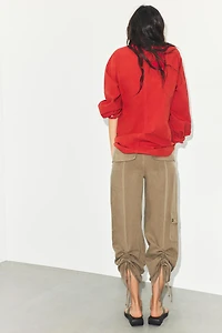 FLOWY GATHERED PANTS