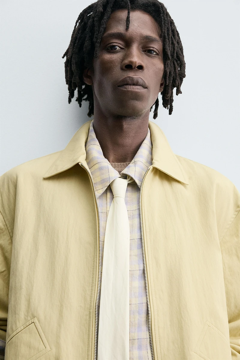 VESTE COURTE STRUCTURÉE