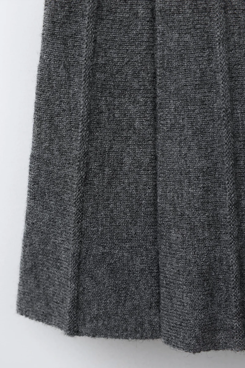 WOOL BLEND KNIT SKIRT WITH BOX PLEATS