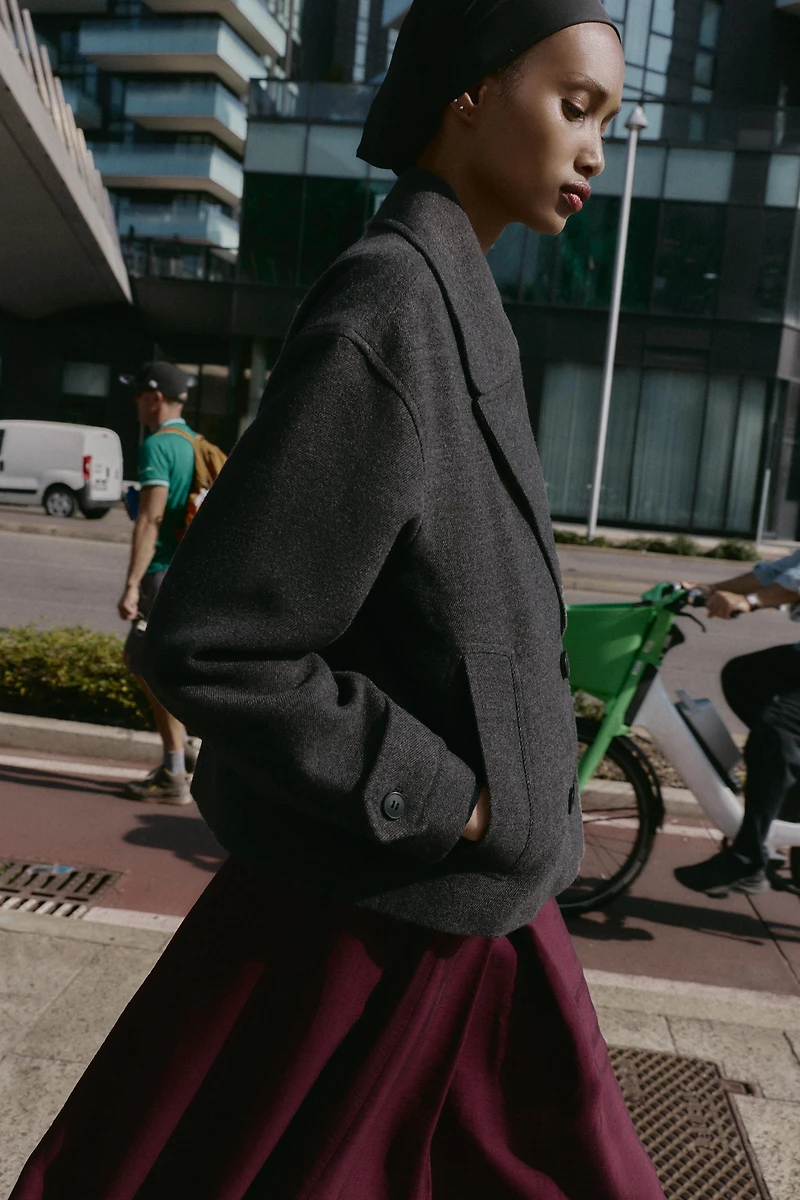 SOFT DOUBLE-BREASTED SHORT COAT